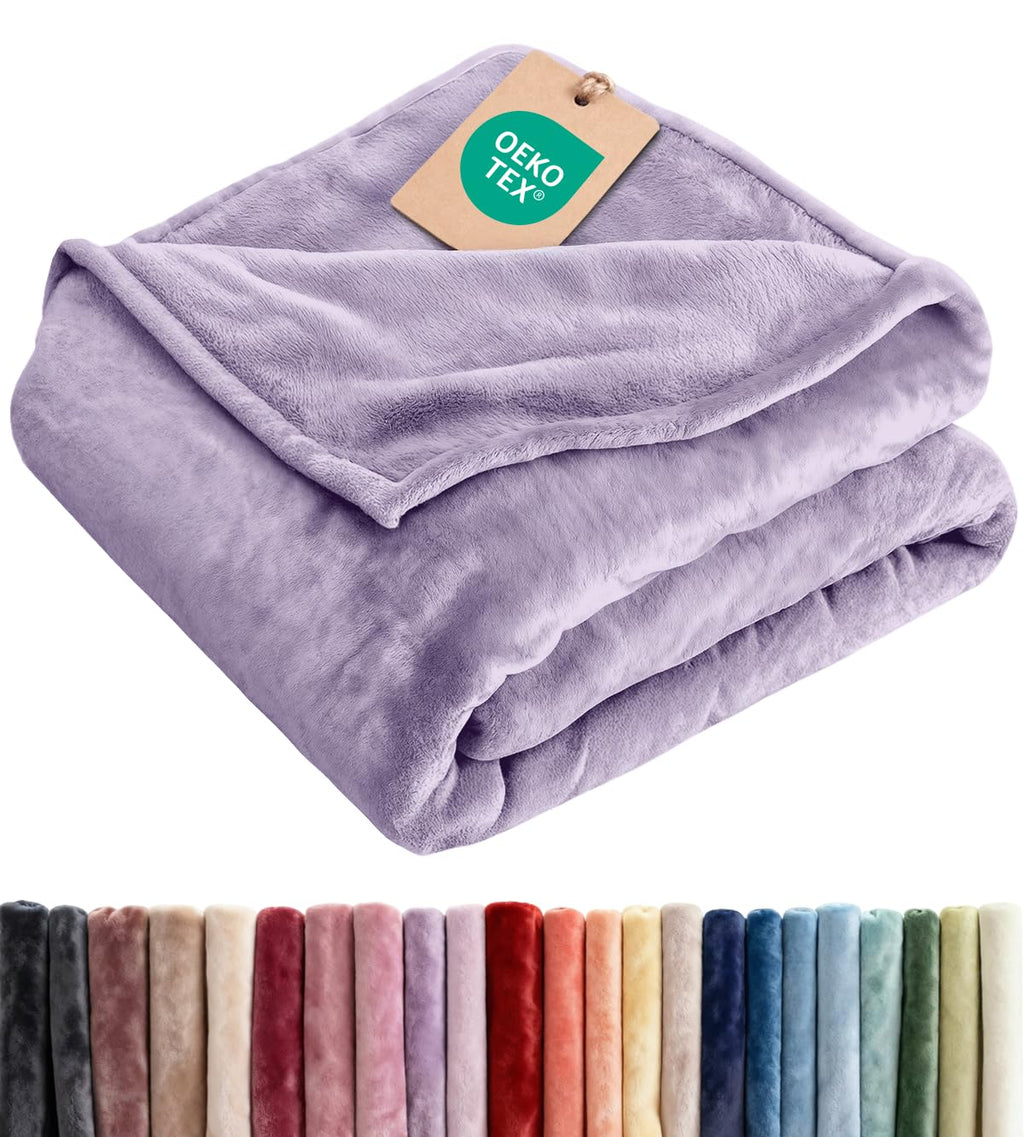Ultra Soft Fleece Blanket Queen Size - Flannel Fleece Luxury Queen Blanket - Lightweight for Couch Bed Chair - Thick, Warm and Breathable - All Season Cozy Fuzzy, Anti-Static Microplush Bedding, Grey