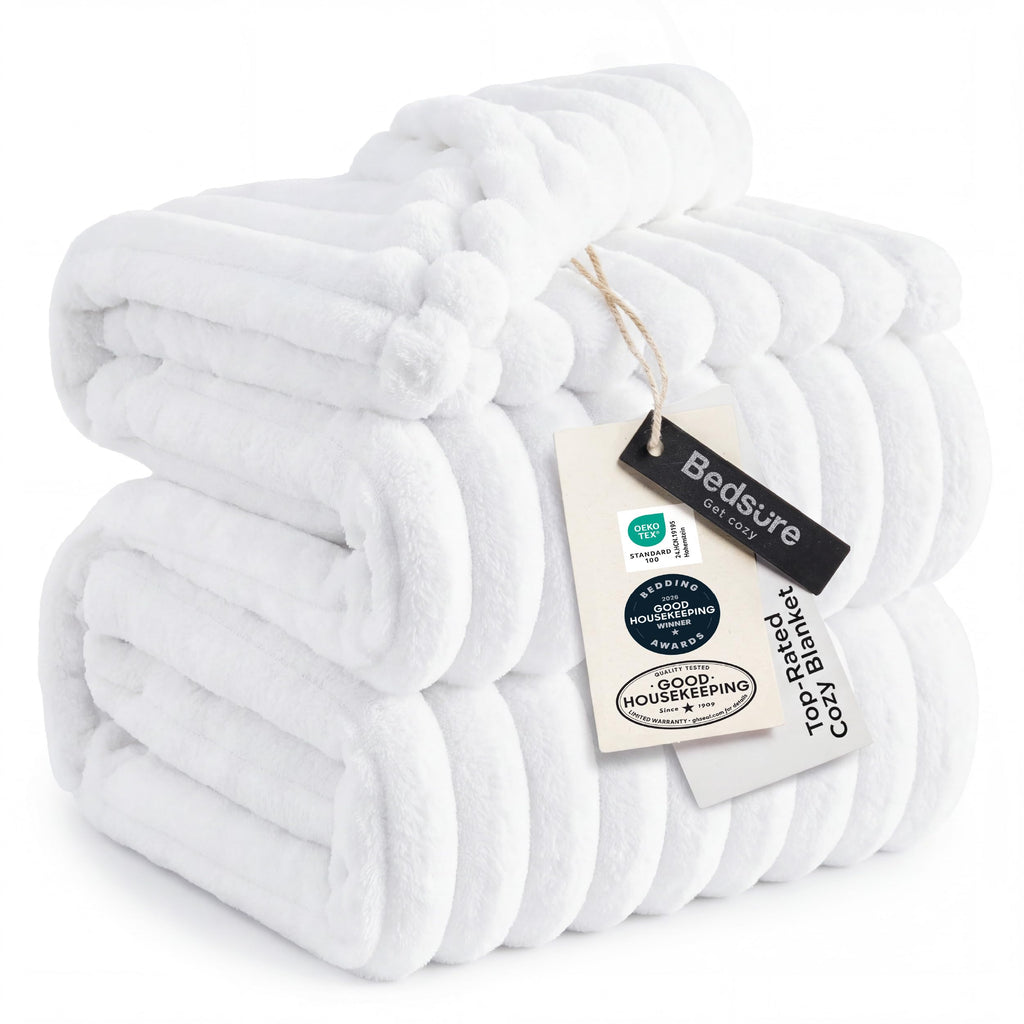 Bedsure GentleSoft Fleece Bed Blankets Full Size - Cozy Soft Blankets for Women, Cute Small Throws for Girls, Beige, 84x90 Inches