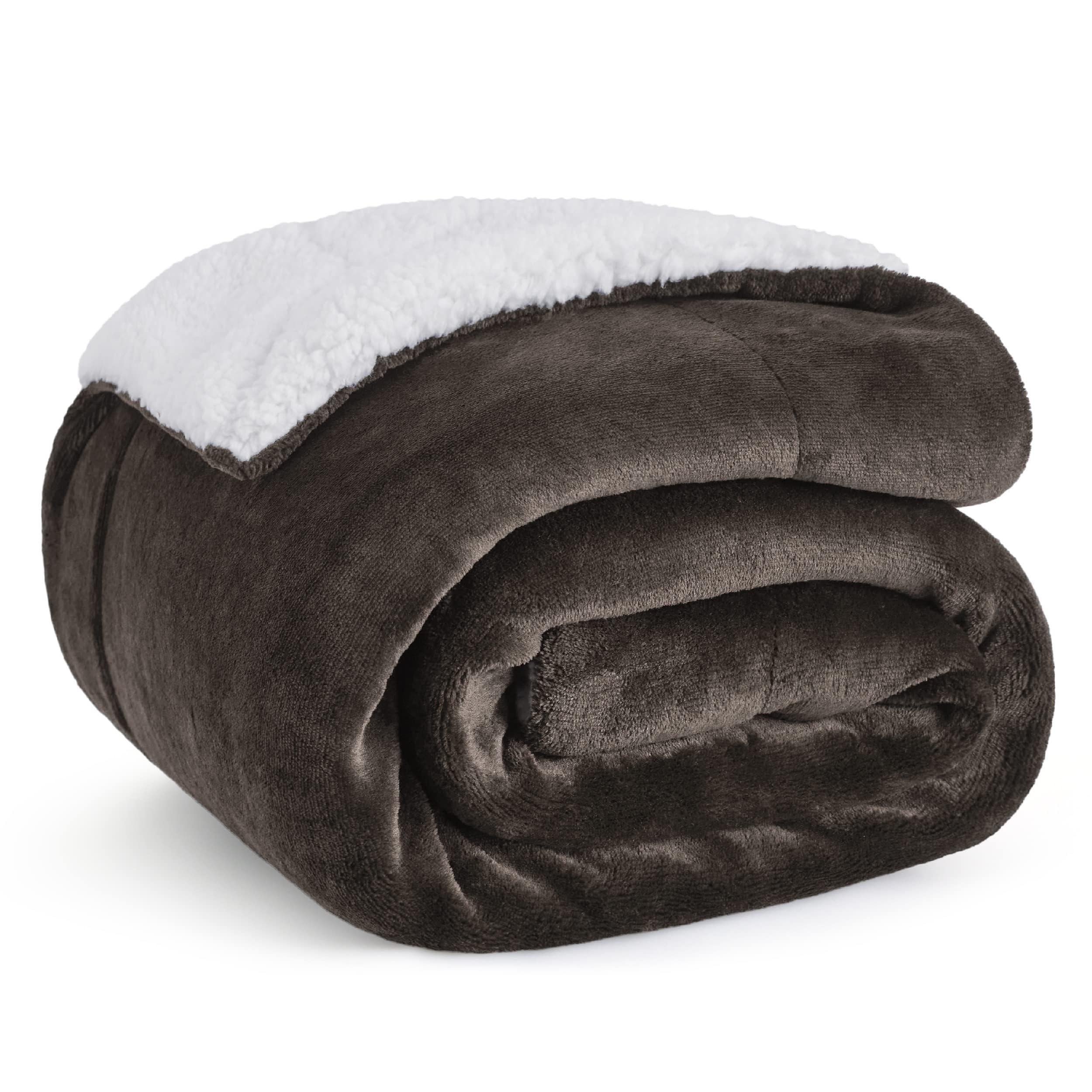 Bedsure GentleSoft Sherpa Fleece Queen Blankets for Bed, Non-Heated, Thick and Warm Throw for Women and Men, Soft Fuzzy Plush Queen Blanket for Winter, Grey, 90x90 Inches