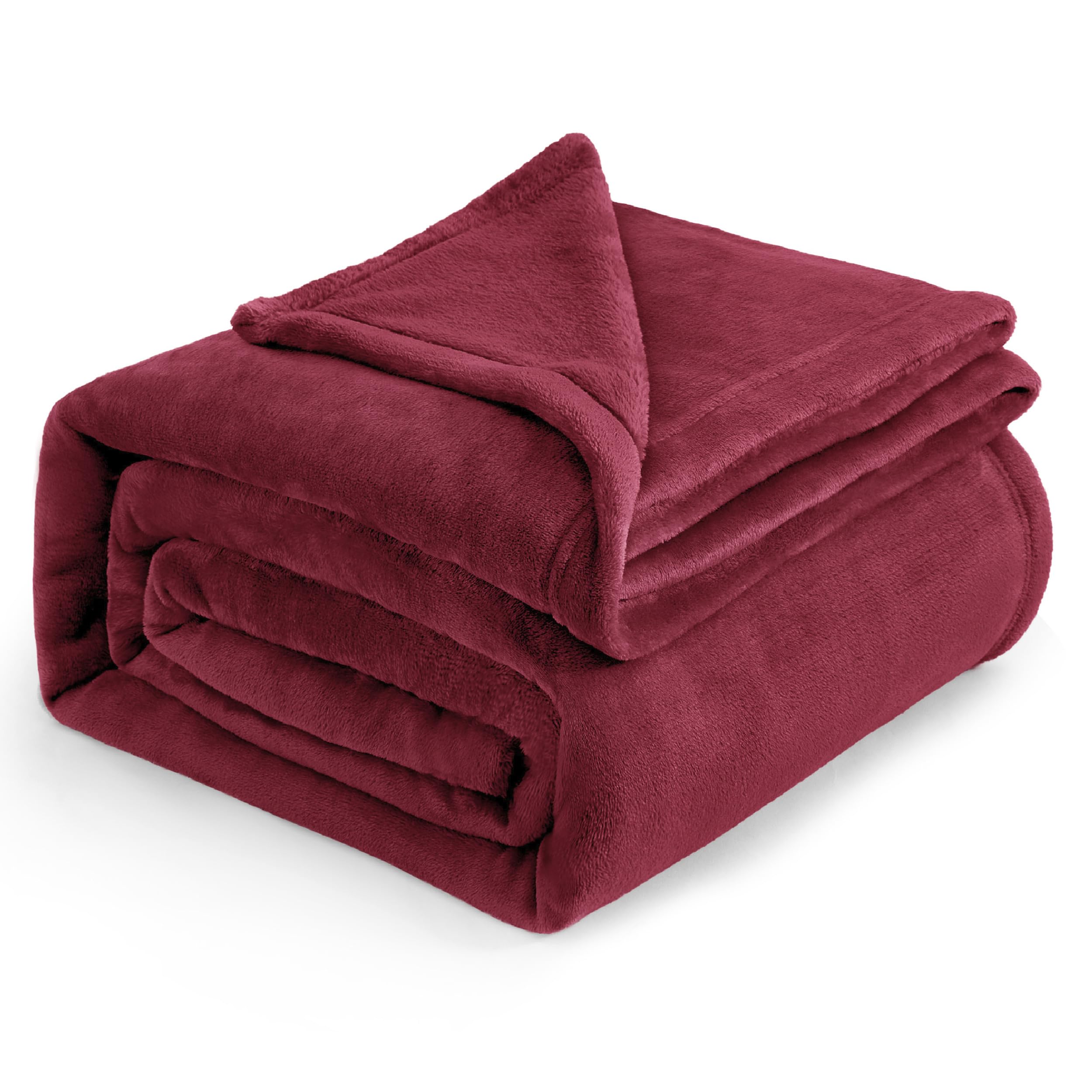 Bedsure Grey Queen Size GentleSoft Fleece Blanket 90×90 Inch, Anti-Static Cozy Microfiber Throw Blanket Gift for Men