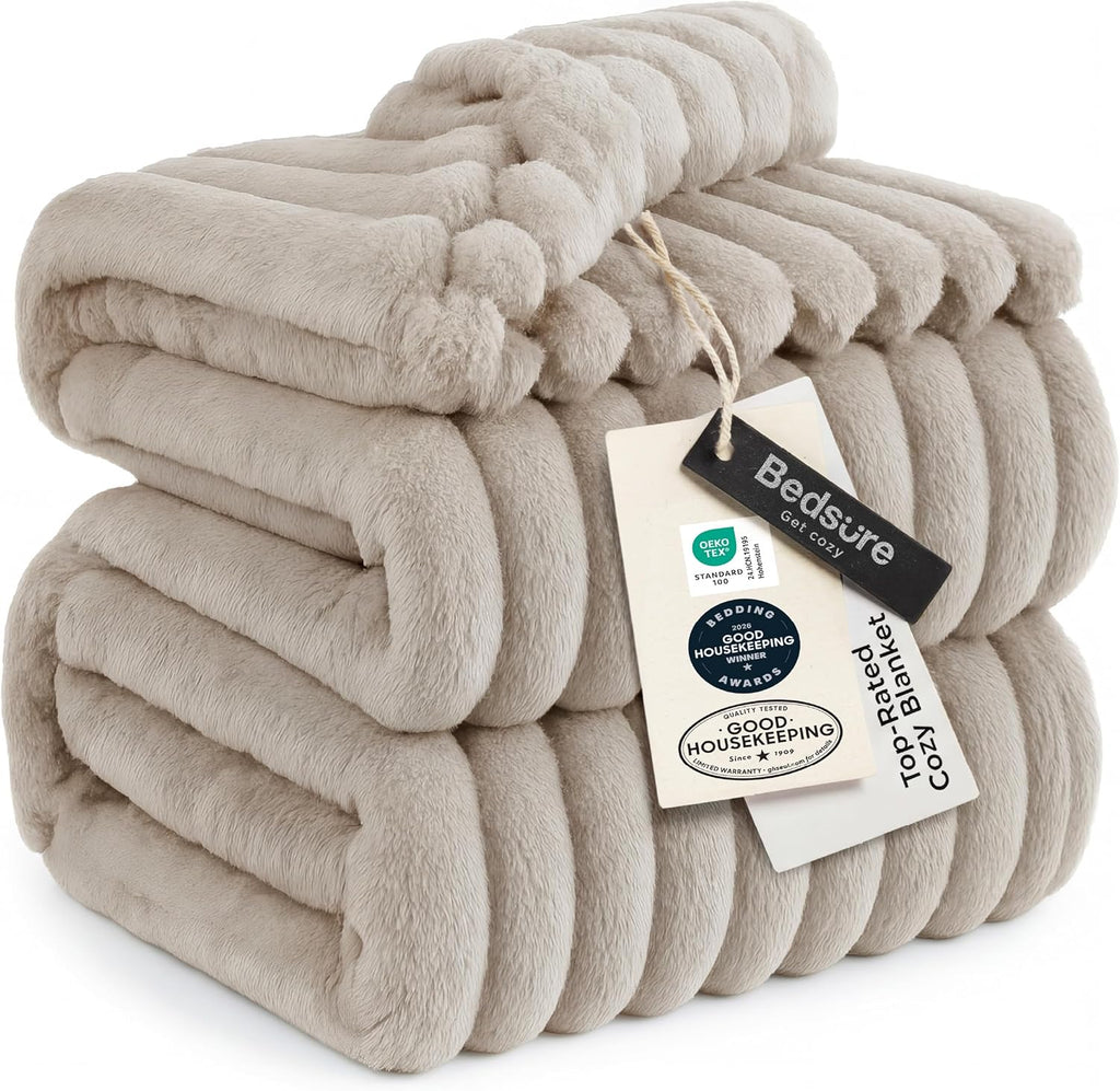Bedsure GentleSoft Fleece Bed Blankets Full Size - Cozy Soft Blankets for Women, Cute Small Throws for Girls, Beige, 84x90 Inches