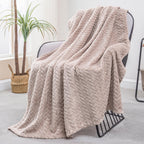 Exclusivo Mezcla Fleece Queen Size Blanket for Bed, 90x90 Inches Soft Cozy Jacquard Flannel Blankets, Lightweight Fuzzy Plush for Women, Pink