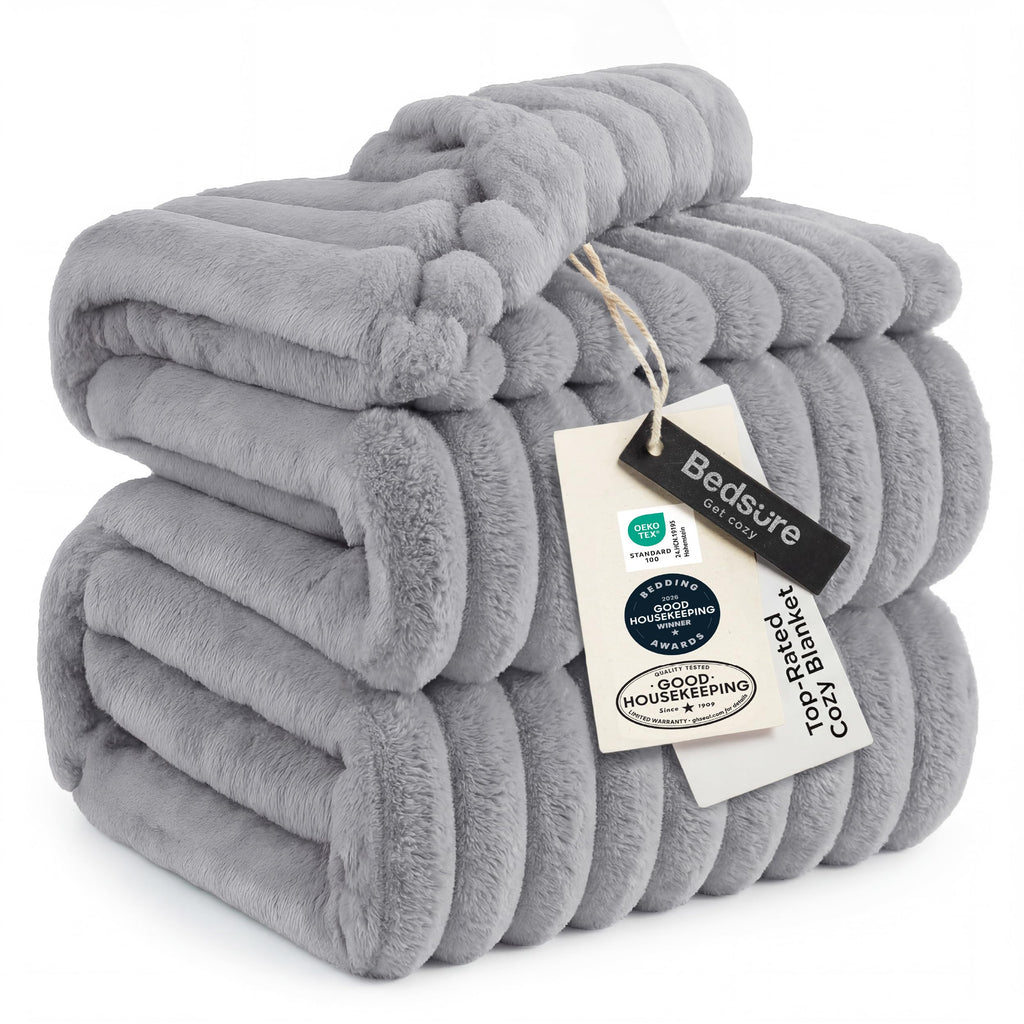 Bedsure GentleSoft Fleece Bed Blankets Full Size - Cozy Soft Blankets for Women, Cute Small Throws for Girls, Beige, 84x90 Inches