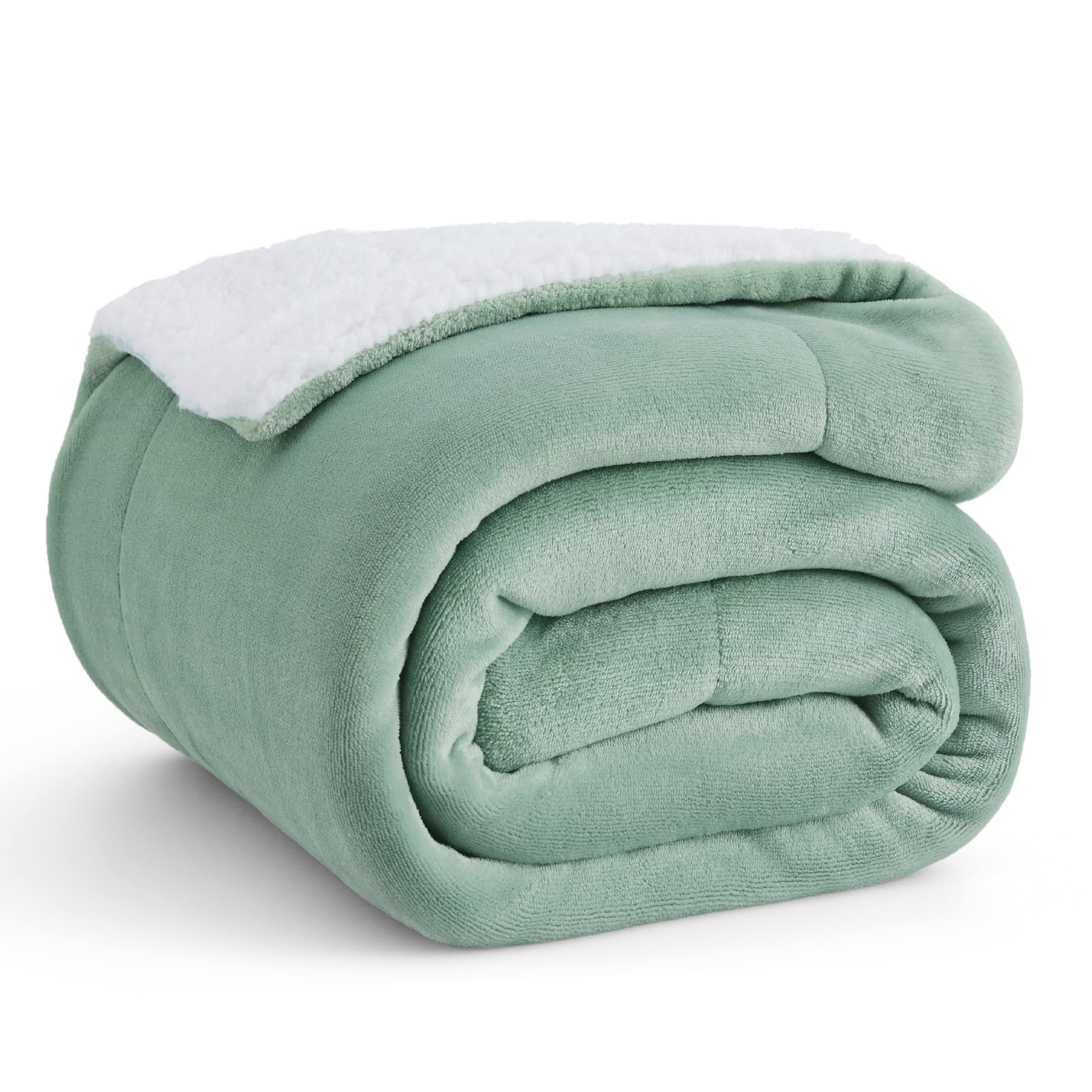 Bedsure GentleSoft Sherpa Fleece Queen Blankets for Bed, Non-Heated, Thick and Warm Throw for Women and Men, Soft Fuzzy Plush Queen Blanket for Winter, Grey, 90x90 Inches
