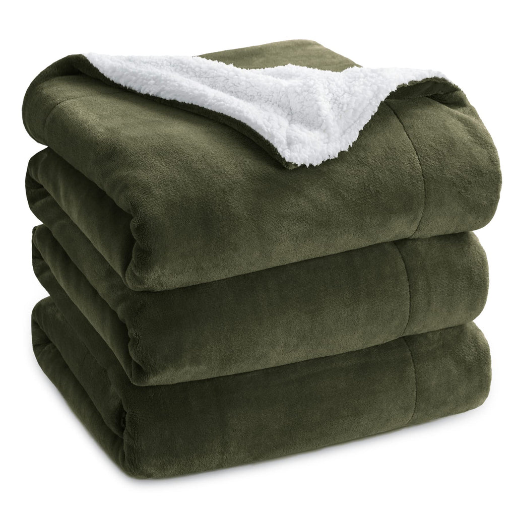 Bedsure GentleSoft Sherpa Fleece Queen Blankets for Bed, Non-Heated, Thick and Warm Throw for Women and Men, Soft Fuzzy Plush Queen Blanket for Winter, Grey, 90x90 Inches