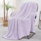 Exclusivo Mezcla Fleece Queen Size Blanket for Bed, 90x90 Inches Soft Cozy Jacquard Flannel Blankets, Lightweight Fuzzy Plush for Women, Pink