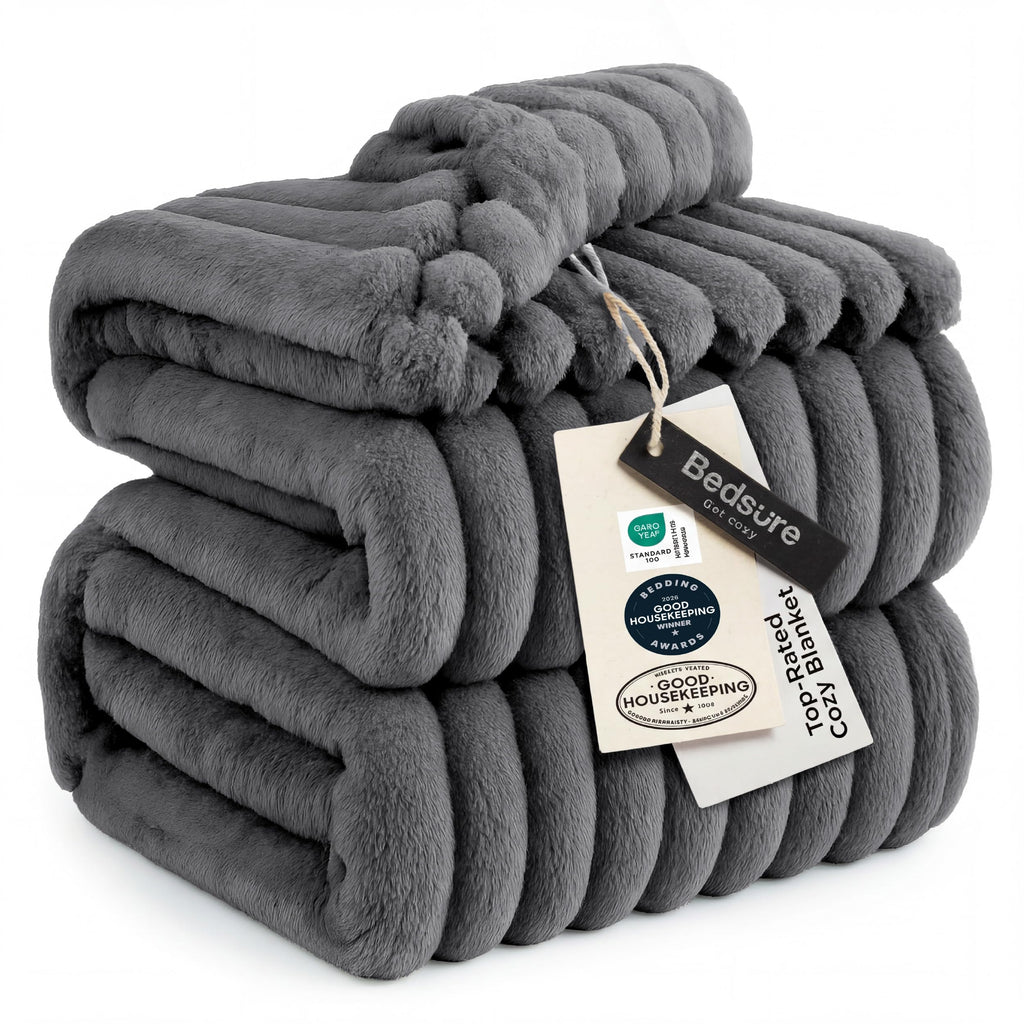 Bedsure GentleSoft Fleece Bed Blankets Full Size - Cozy Soft Blankets for Women, Cute Small Throws for Girls, Beige, 84x90 Inches